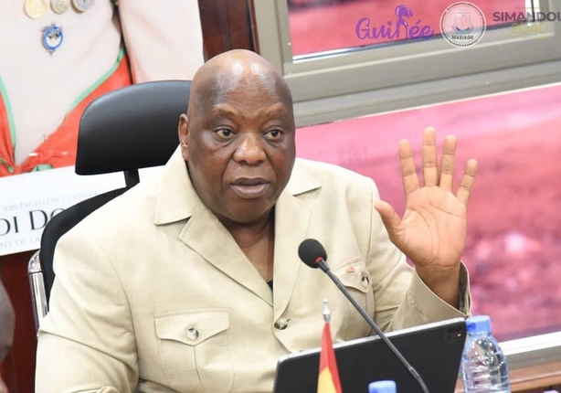 « 99 % des Guinéens ne veulent pas aller en Europe », selon Morissanda Kouyaté, ministère des Affaires étrangères « 99 % des Guinéens ne veulent pas aller en Europe », selon Morissanda Kouyaté, ministère des Affaires étrangères