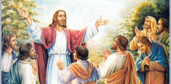 La communauté Chrétienne fête l'Ascension aujourd'hui La communauté Chrétienne fête l'Ascension aujourd'hui