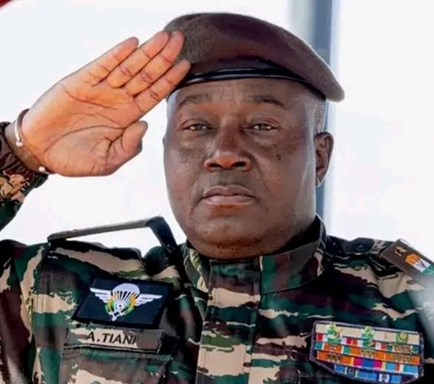  Niger : le Président Tiani prêt à « envoyer » à la France une part d’uranium