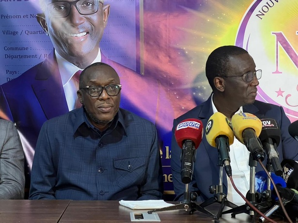 Lancement officiel de la vente des cartes : La Nouvelle Responsabilité vise un million d’adhésions Lancement officiel de la vente des cartes : La Nouvelle Responsabilité vise un million d’adhésions