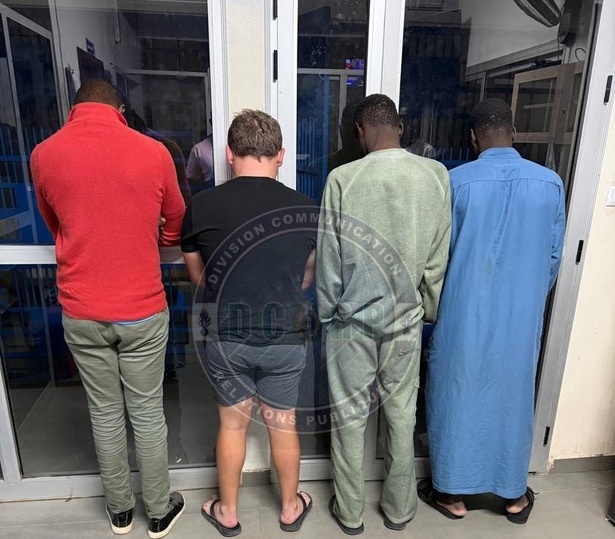 Keur Massar : quatre suspects arrêtés pour association de malfaiteurs et transmission du VIH Keur Massar : quatre suspects arrêtés pour association de malfaiteurs et transmission du VIH