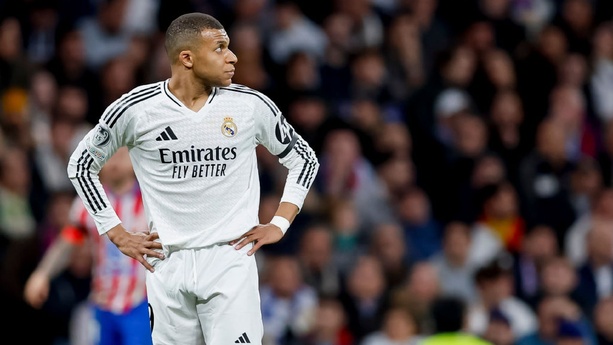 Liga : Le Real Madrid chute dans le temps additionnel à Osasuna (2-1) Liga : Le Real Madrid chute dans le temps additionnel à Osasuna (2-1)