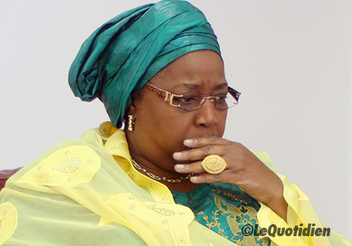 Abdoul Mbaye sermonne Eva Marie Colle Seck « La santé est un bien précieux pour tous,  puissants comme faibles ».