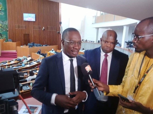 Assemblée Nationale : Me Moussa Bocar Thiam conteste sa mise en accusation Assemblée Nationale : Me Moussa Bocar Thiam conteste sa mise en accusation