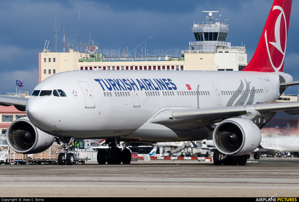 Frappes contre l’Iran : Turkish Airlines suspend ses vols vers plusieurs pays du Moyen-Orient