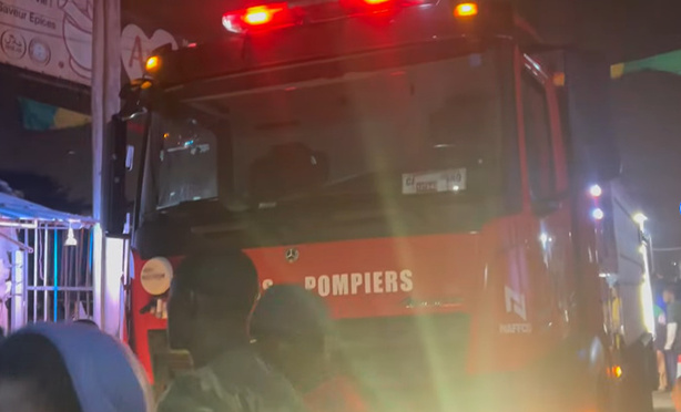 Guédiawaye : Un incendie ravageur au marché Sam, plusieurs cantines détruites Guédiawaye : Un incendie ravageur au marché Sam, plusieurs cantines détruites