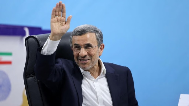 Iran : faux scoop sur la mort de l’ex-président Mahmoud Ahmadinejad Iran : faux scoop sur la mort de l’ex-président Mahmoud Ahmadinejad