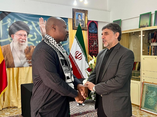 Solidarité avec l’Iran : le député Guy Marius Sagna dénonce les « assassinats » imputés aux États-Unis et à Israël Solidarité avec l’Iran : le député Guy Marius Sagna dénonce les « assassinats » imputés aux États-Unis et à Israël