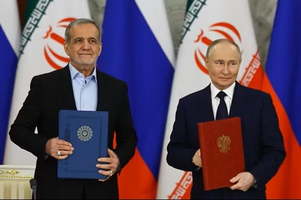 Renseignement militaire : la Russie aurait transmis à l’Iran des informations sur des cibles américaines au Moyen-Orient Renseignement militaire : la Russie aurait transmis à l’Iran des informations sur des cibles américaines au Moyen-Orient