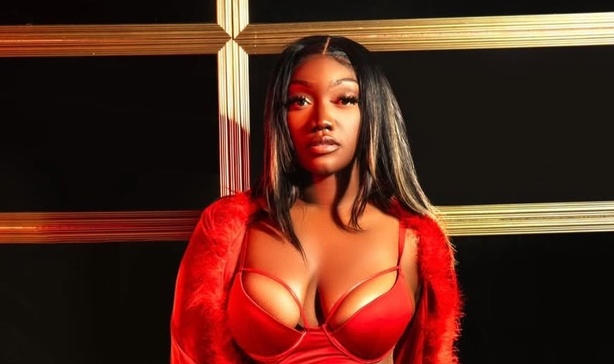 Regan Kay face aux critiques : « Protégez votre paix » Regan Kay face aux critiques : « Protégez votre paix »