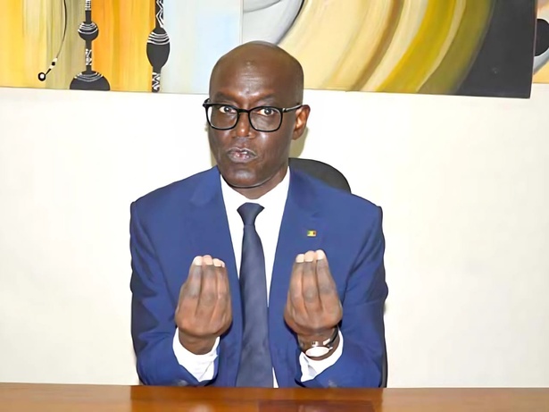 Thierno Alassane Sall dénonce : « PASTEF privilégie la politicaillerie aux vraies solutions »