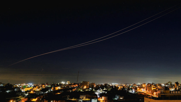 Violents combats dans l'est du Liban, l'Iran tire des missiles sur Israël