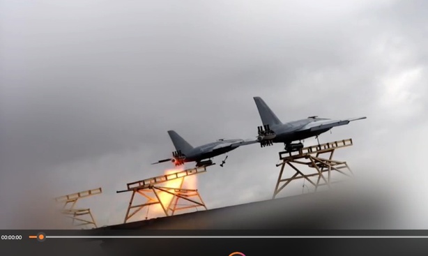 Au Koweït, des drones causent des dégâts près d'un site militaire américain Au Koweït, des drones causent des dégâts près d'un site militaire américain