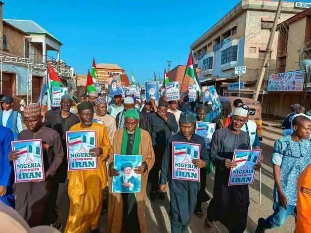 Nigeria : manifestation anti-américaine et anti-israélienne en soutien à l’Iran