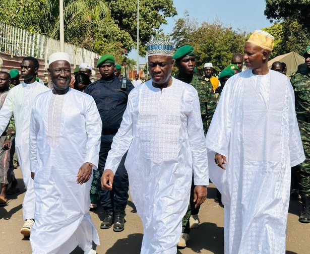 Bissau : le général Horta N’Tam prie avec les fidèles pour l’Aïd el-Fitr