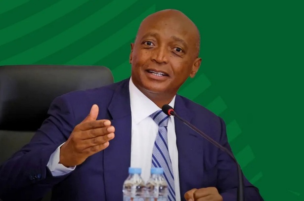 Dakar : Diomaye reçoit le Président de la CAF, Patrice Motsepe Dakar : Diomaye reçoit le Président de la CAF, Patrice Motsepe