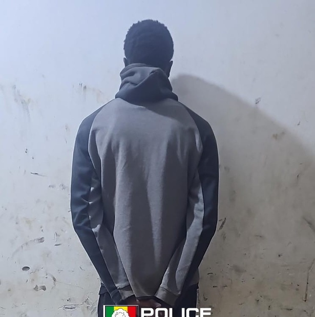 Meurtre à Santhiaba (Rufisque) : un jeune homme tué lors d’une rixe, le suspect interpellé Meurtre à Santhiaba (Rufisque) : un jeune homme tué lors d’une rixe, le suspect interpellé