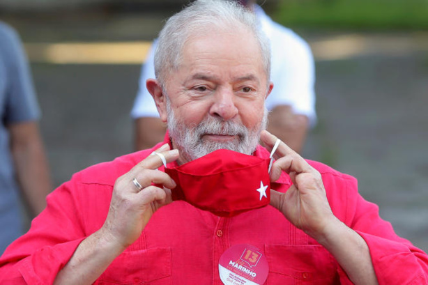 « Quand la démocratie recule, un Hitler apparaît » : Lula alerte depuis Barcelone « Quand la démocratie recule, un Hitler apparaît » : Lula alerte depuis Barcelone