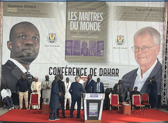 Ousmane Sonko : l’ego en bandoulière, la fonction en arrière-plan