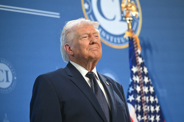 États-Unis: Donald Trump qualifie de «truqué» le référendum gagné par les démocrates en Virginie