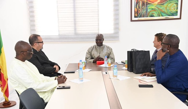 CAN 2025 : la Fédération sénégalaise de football salue le soutien de l’Algérie CAN 2025 : la Fédération sénégalaise de football salue le soutien de l’Algérie