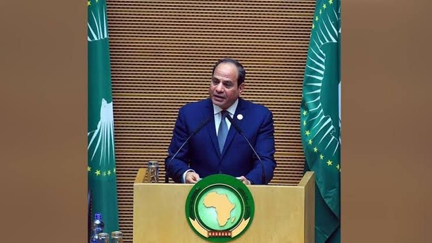 Égypte : Abdel Fattah al-Sissi célèbre la libération du Sinaï Égypte : Abdel Fattah al-Sissi célèbre la libération du Sinaï