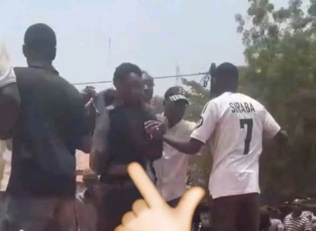 Climat de peur à Bamako : un innocent tué par une foule après de fausses accusations de terrorisme