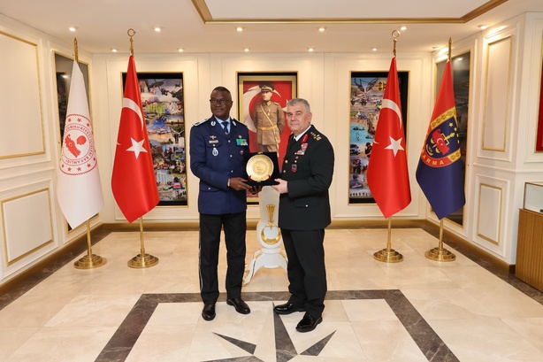 Sécurité : le Haut-commandant de la Gendarmerie sénégalaise en visite officielle en Türkiye Sécurité : le Haut-commandant de la Gendarmerie sénégalaise en visite officielle en Türkiye
