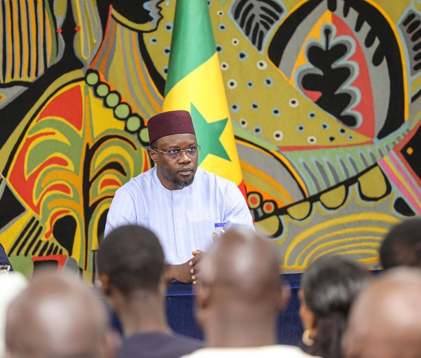 Après la sortie de Diomaye, Sonko annonce une déclaration sur son bilan à la Primature Après la sortie de Diomaye, Sonko annonce une déclaration sur son bilan à la Primature