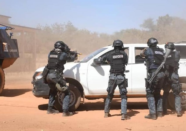 Dinguiraye : une violente attaque repoussée par la gendarmerie Dinguiraye : une violente attaque repoussée par la gendarmerie