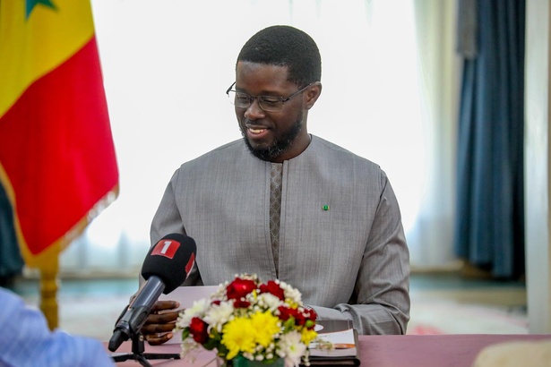 Aucun président n’a fait seulement 5 ans au pouvoir au Sénégal, « Diomaye a droit à un second mandat » (proche) Aucun président n’a fait seulement 5 ans au pouvoir au Sénégal, « Diomaye a droit à un second mandat » (proche)