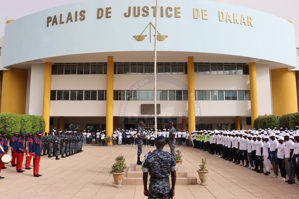 Dakar : Magistrats et forces de sécurité réunis pour une marche symbolique dans le Plateau