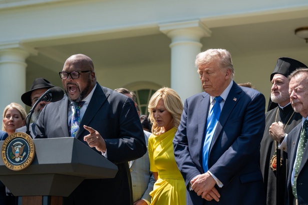 « Dire non à Donald Trump, c’est dire non à Dieu » : une déclaration qui fait polémique aux États-Unis « Dire non à Donald Trump, c’est dire non à Dieu » : une déclaration qui fait polémique aux États-Unis