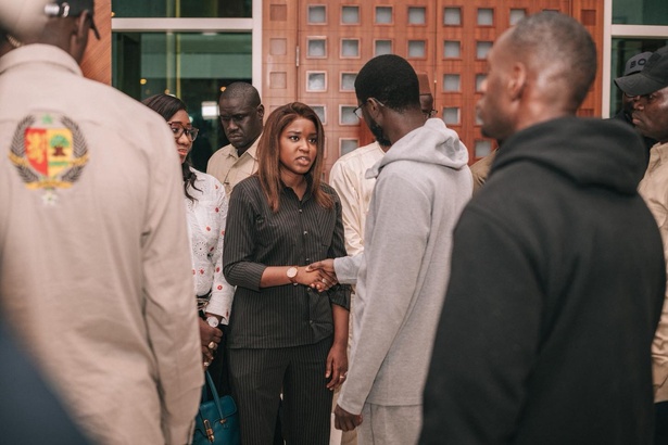 AIBD : forte mobilisation pour accueillir les supporters sénégalais (PHOTOS)