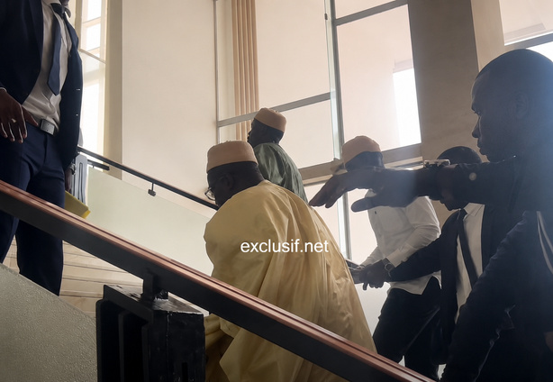 Assemblée nationale : des députés  auraient « arraché » Cheikh Bara Ndiaye aux gendarmes