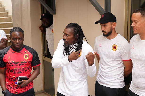 Aliou Cissé muscle son staff en Angola avec l’arrivée de Stephan Loboué