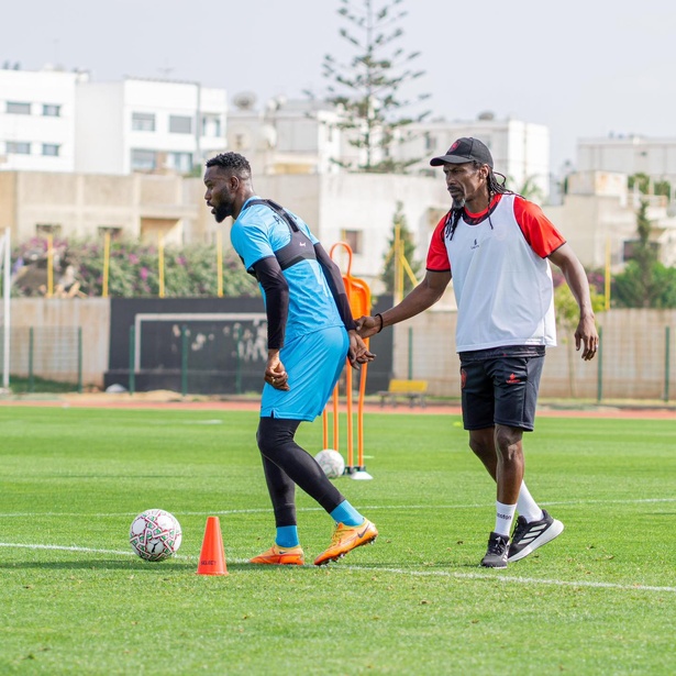 Aliou Cissé muscle son staff en Angola avec l’arrivée de Stephan Loboué