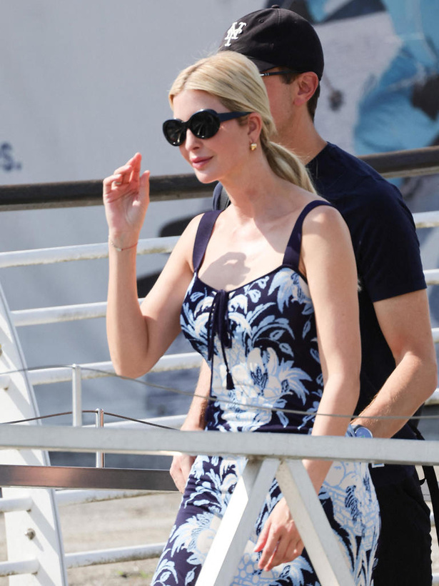 Ivanka Trump partage les coulisses du mariage de Donald Trump Jr. aux Bahamas Ivanka Trump partage les coulisses du mariage de Donald Trump Jr. aux Bahamas