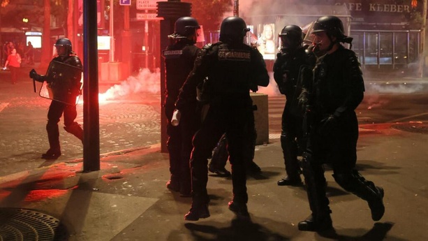 Sacre du PSG : plus de 400 interpellations lors des célébrations à travers la France Sacre du PSG : plus de 400 interpellations lors des célébrations à travers la France