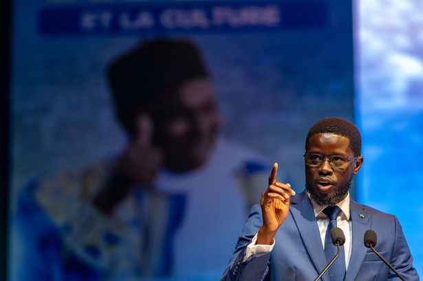 Centenaire de Me Wade : Diomaye salue une “vie au service de la Nation et du continent”