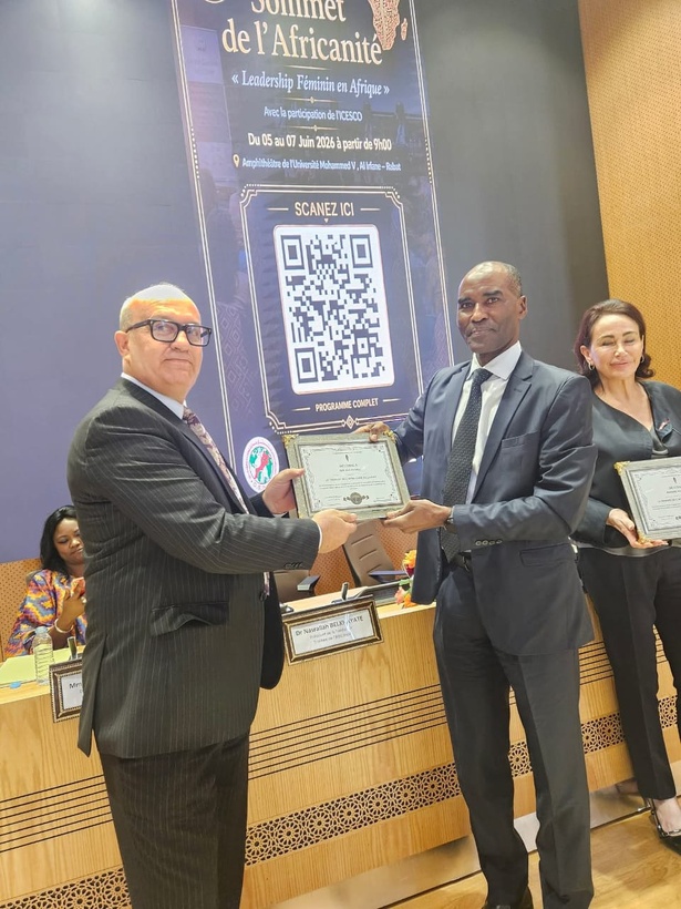 Rabat : Macky Sall reçoit le Trophée de l’Africanité de la Paix