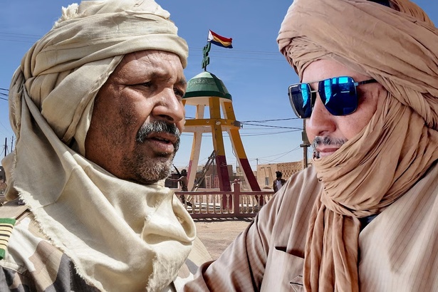 Derrière la bataille de Kidal, la guerre de deux chefs touaregs Derrière la bataille de Kidal, la guerre de deux chefs touaregs