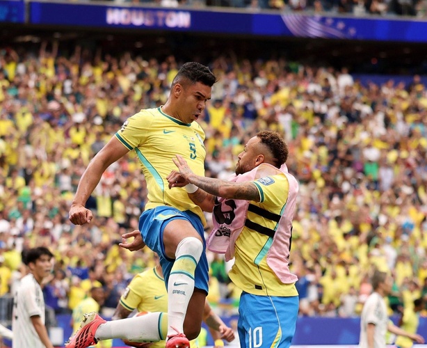 Mondial 2026 : le Brésil arrache sa qualification face au Japon dans le temps additionnel