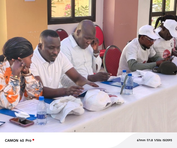 Académie des Jeunes Centristes : Nicole Gakou défend une « troisième voie » pour le Sénégal Académie des Jeunes Centristes : Nicole Gakou défend une « troisième voie » pour le Sénégal