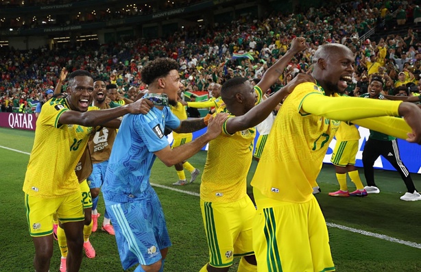 Mondial 2026 : l’Afrique du Sud déjoue tous les pronostics et se qualifie pour les 16es de finale 