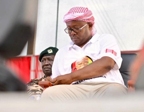 Guinée-Bissau : Embaló veut reprendre le pouvoir, son entourage confirme sa candidature Guinée-Bissau : Embaló veut reprendre le pouvoir, son entourage confirme sa candidature
