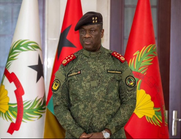 Guinée-Bissau : le président de la transition convoque un référendum sur la nouvelle Constitution