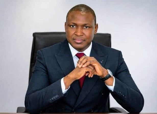 LONASE : Dr Toussaint Manga quitte ses fonctions avec un bilan qu'il juge historique LONASE : Dr Toussaint Manga quitte ses fonctions avec un bilan qu'il juge historique