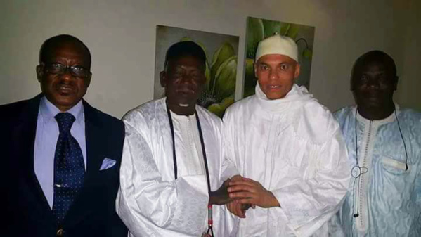 Prison de Rebeuss: Karim Wade libéré depuis 1heure 30mn Prison de Rebeuss: Karim Wade libéré depuis 1heure 30mn