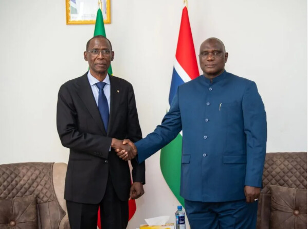 Tensions à la frontière : le Sénégal appelle à éviter toute escalade avec la Gambie